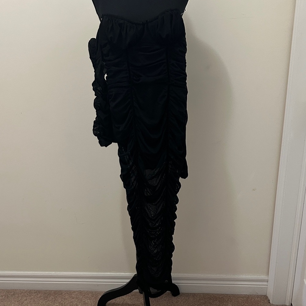 PrettyLittleThing Black Ruched Mesh Bardot Dress